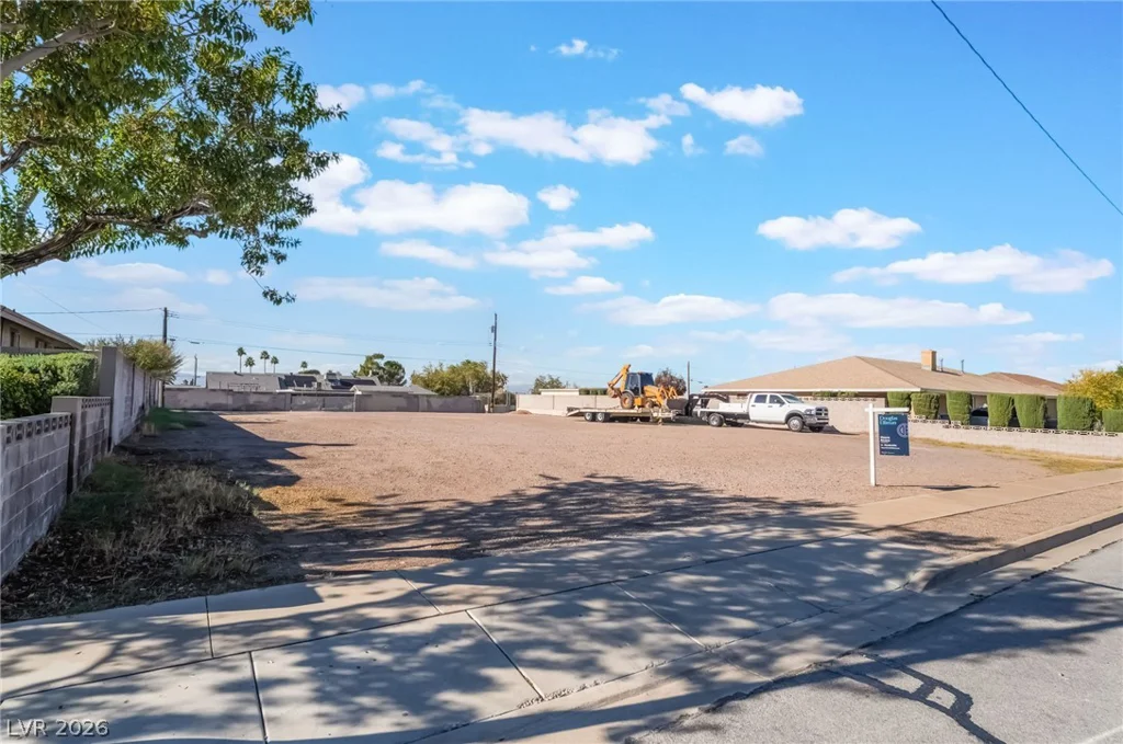 839 Fairview, Henderson, NV 89015