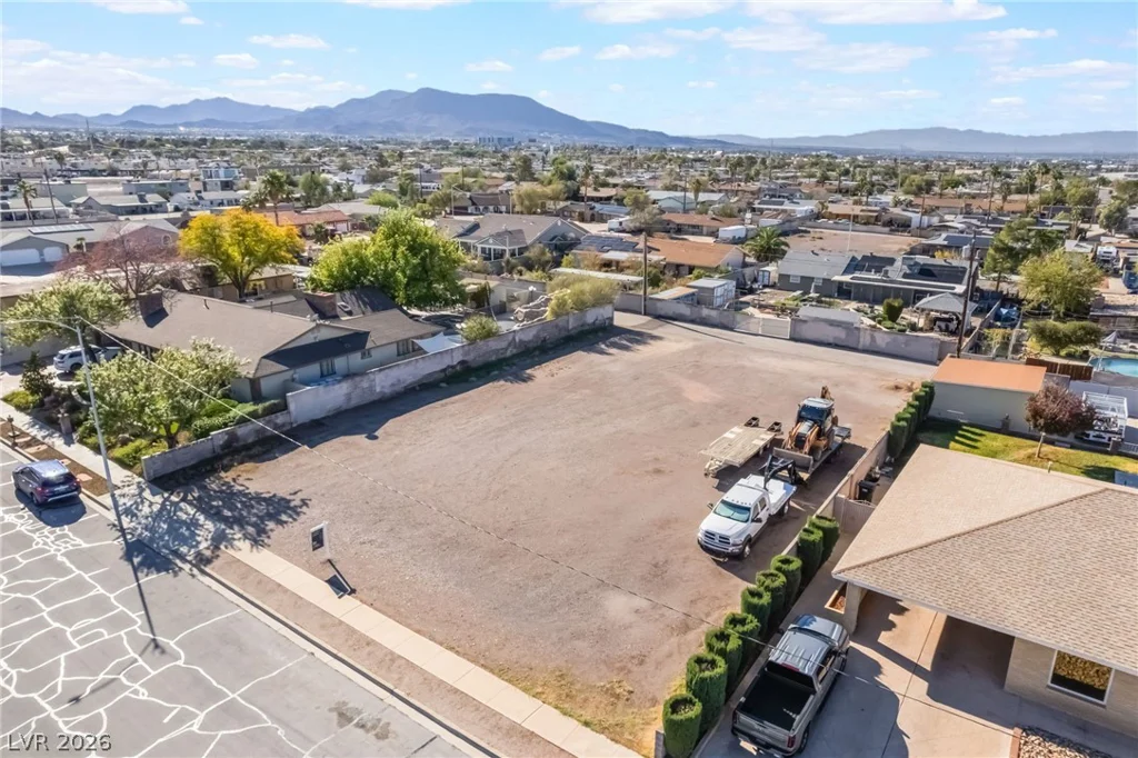 839 Fairview, Henderson, NV 89015
