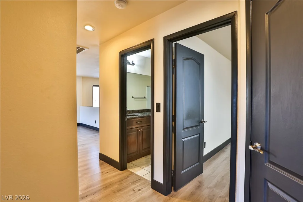 235 Calvino, Las Vegas, NV 89183
