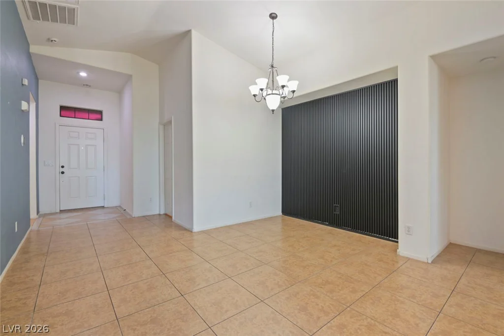 5904 Lady Carolina, North Las Vegas, NV 89081