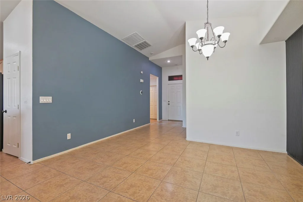 5904 Lady Carolina, North Las Vegas, NV 89081