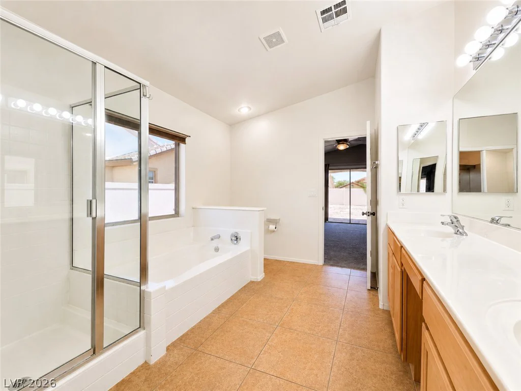 5904 Lady Carolina, North Las Vegas, NV 89081
