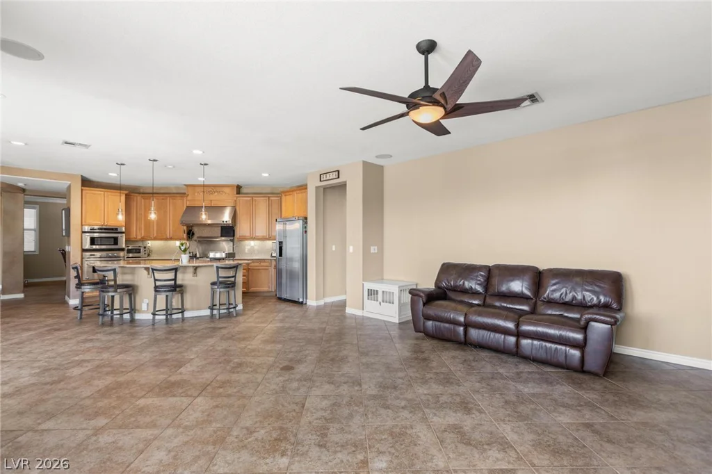 6538 Green Sparrow, North Las Vegas, NV 89084