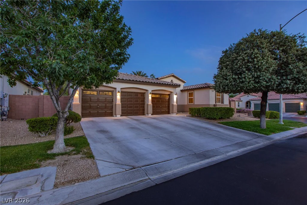 6538 Green Sparrow, North Las Vegas, NV 89084