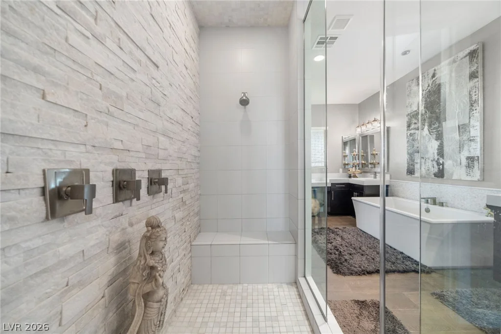 32 Olympia Chase, Las Vegas, NV 89141