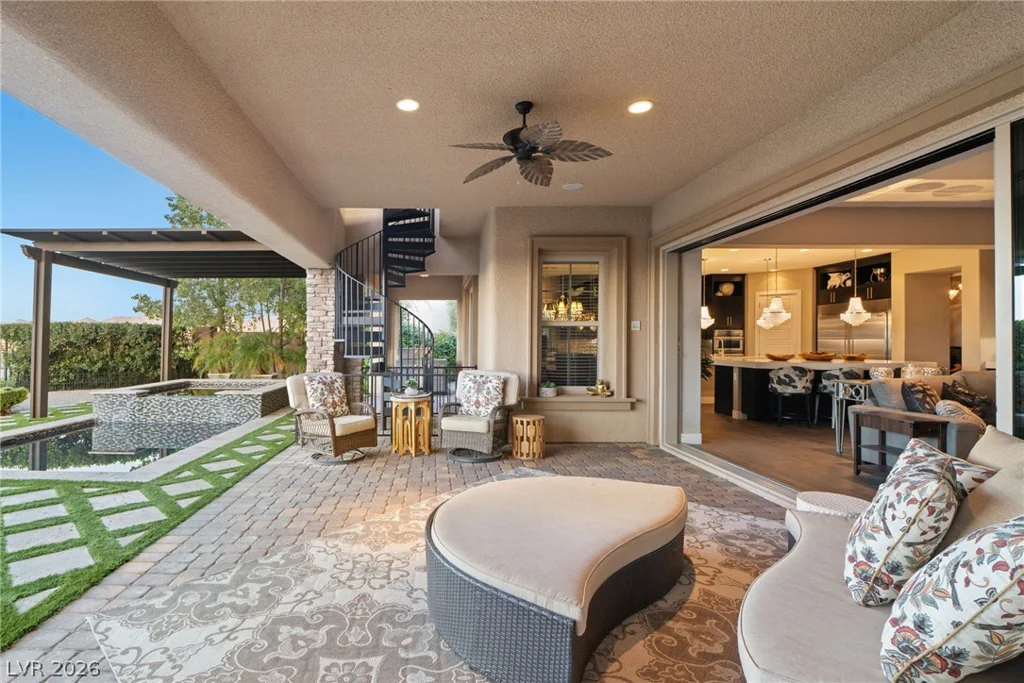 32 Olympia Chase, Las Vegas, NV 89141