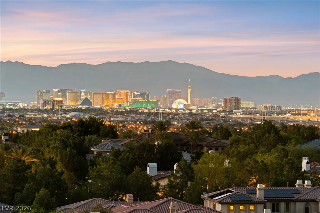 32 Olympia Chase, Las Vegas, NV 89141