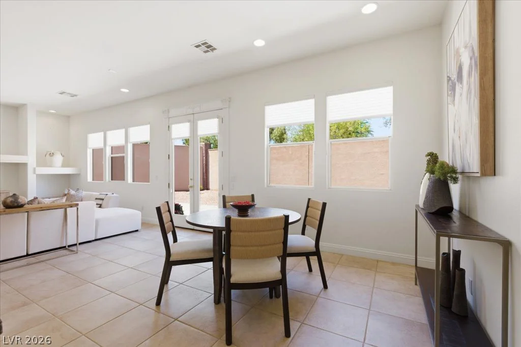 10860 Sterling Forest, Las Vegas, NV 89135