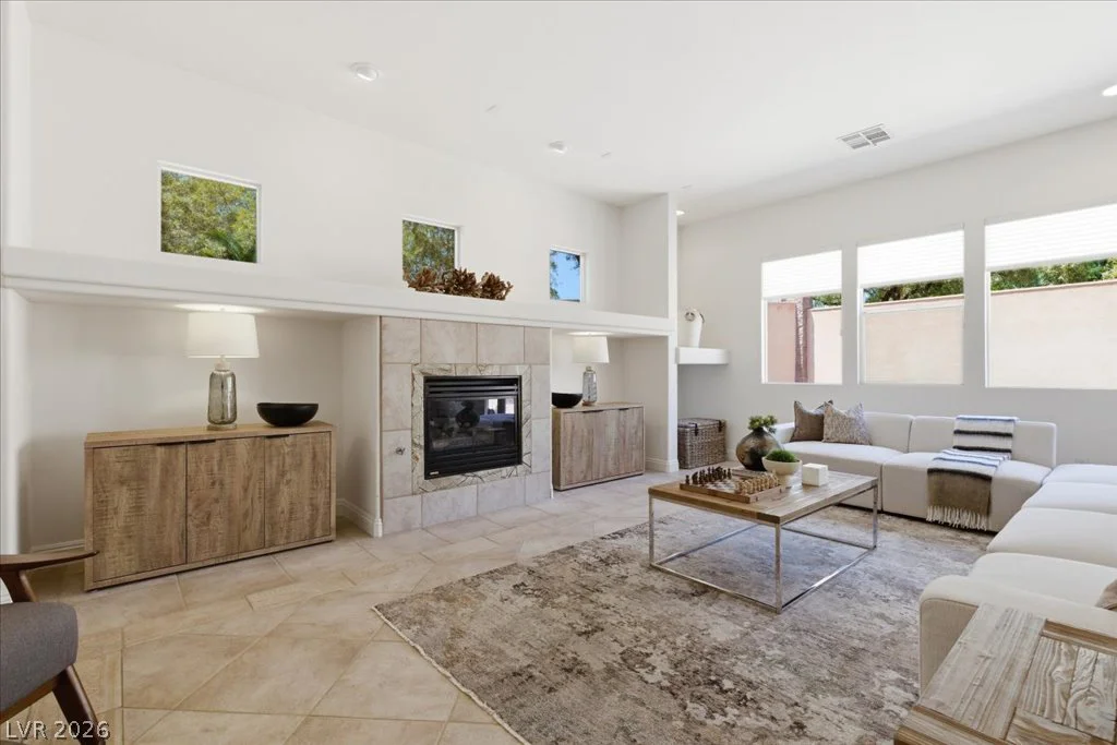10860 Sterling Forest, Las Vegas, NV 89135