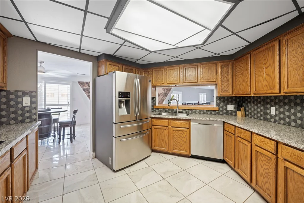 7215 Ullom, Las Vegas, NV 89118