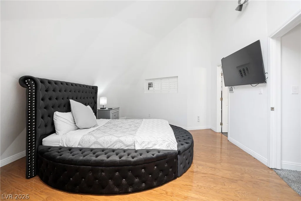 7215 Ullom, Las Vegas, NV 89118