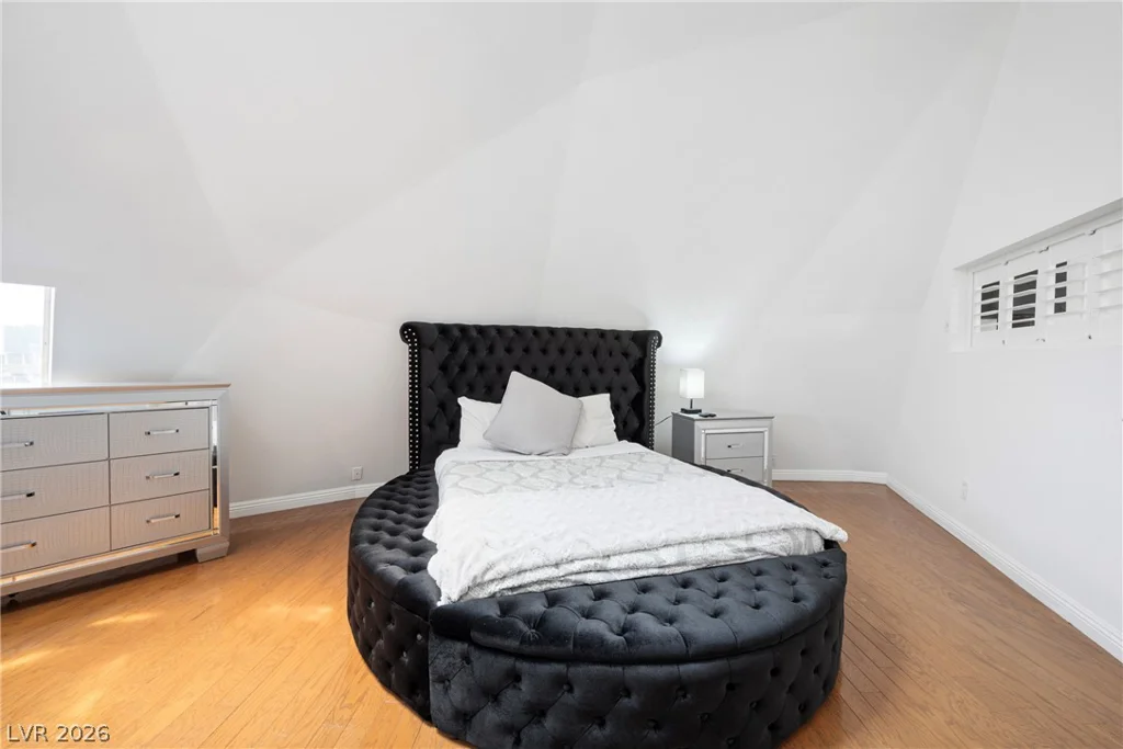 7215 Ullom, Las Vegas, NV 89118
