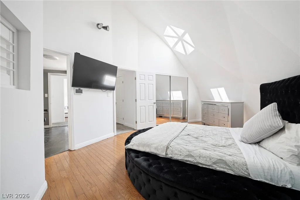 7215 Ullom, Las Vegas, NV 89118