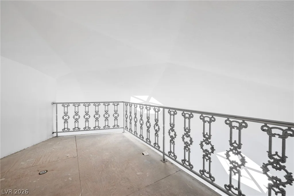 7215 Ullom, Las Vegas, NV 89118