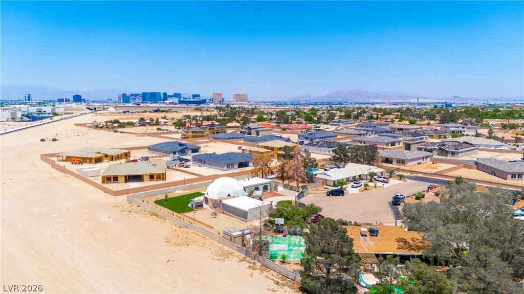 7215 Ullom, Las Vegas, NV 89118