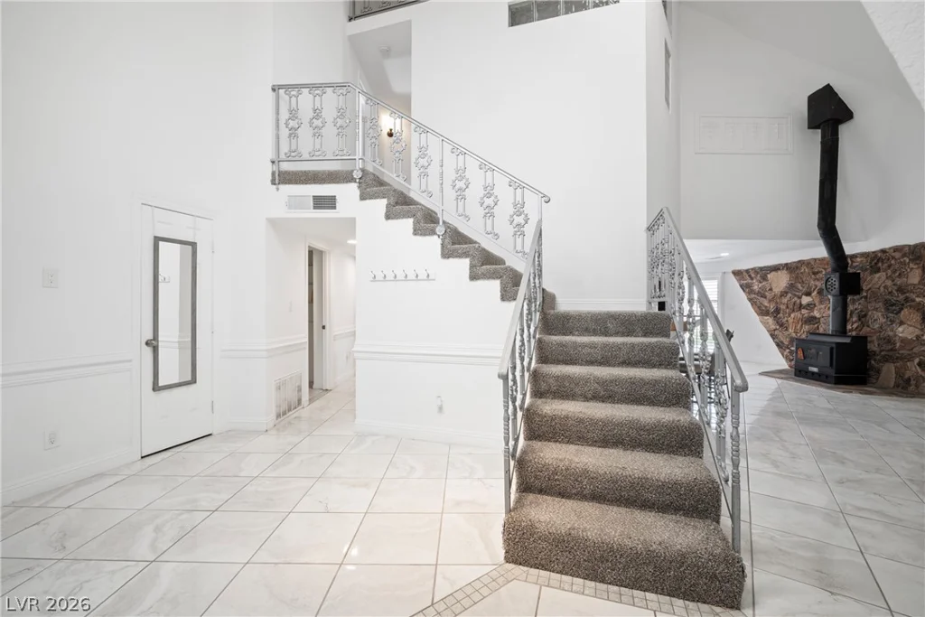 7215 Ullom, Las Vegas, NV 89118