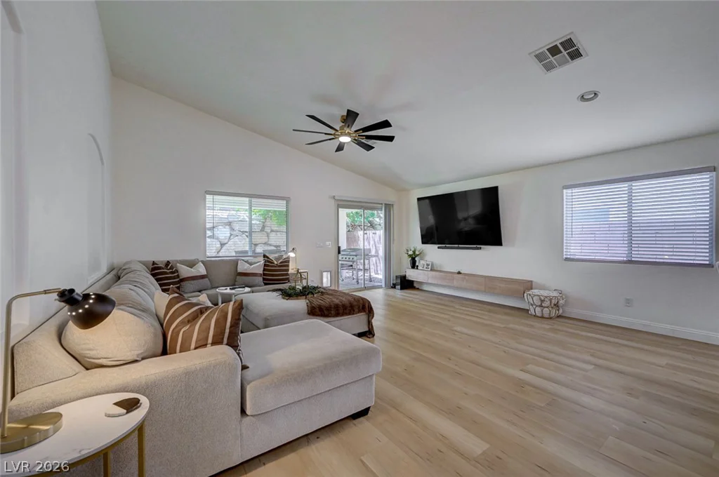9717 High Alpine, Las Vegas, NV 89178