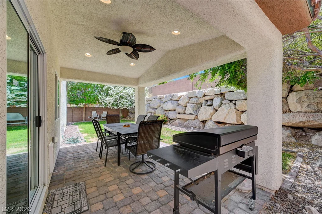 9717 High Alpine, Las Vegas, NV 89178