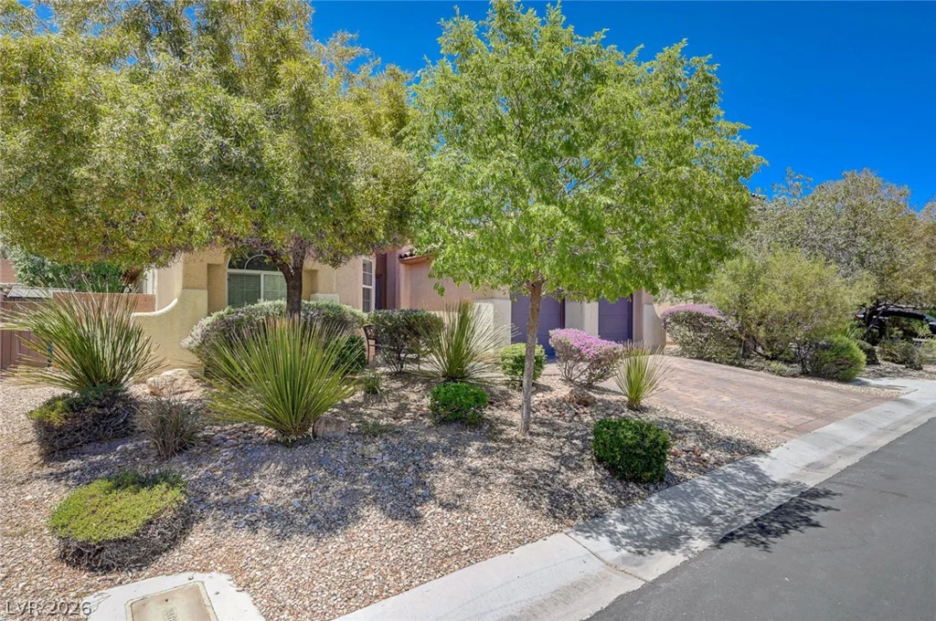 9717 High Alpine, Las Vegas, NV 89178
