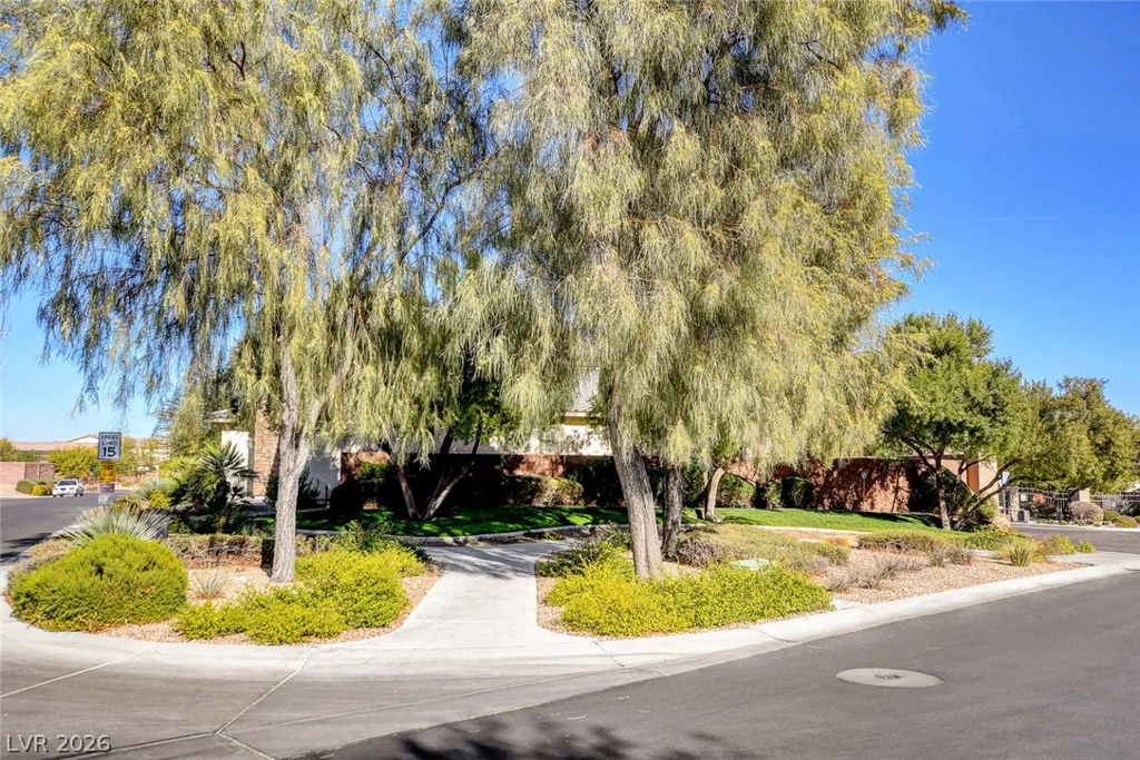 9717 High Alpine, Las Vegas, NV 89178