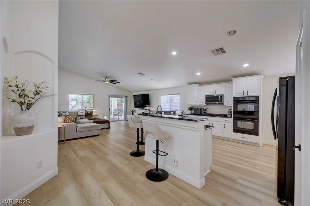 9717 High Alpine, Las Vegas, NV 89178