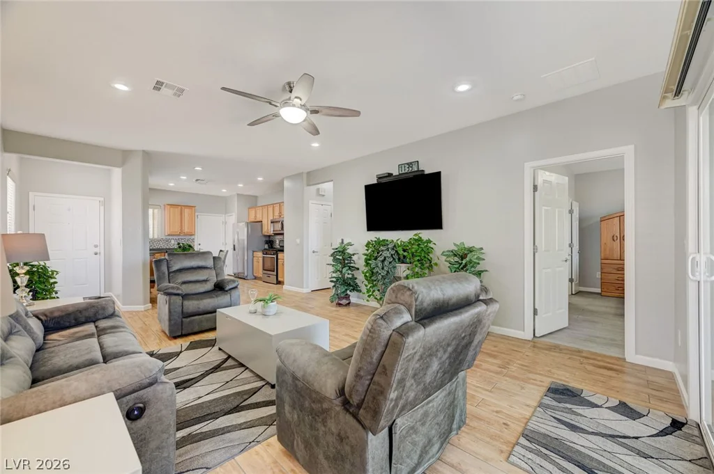 2521 Crater Rock, Henderson, NV 89044