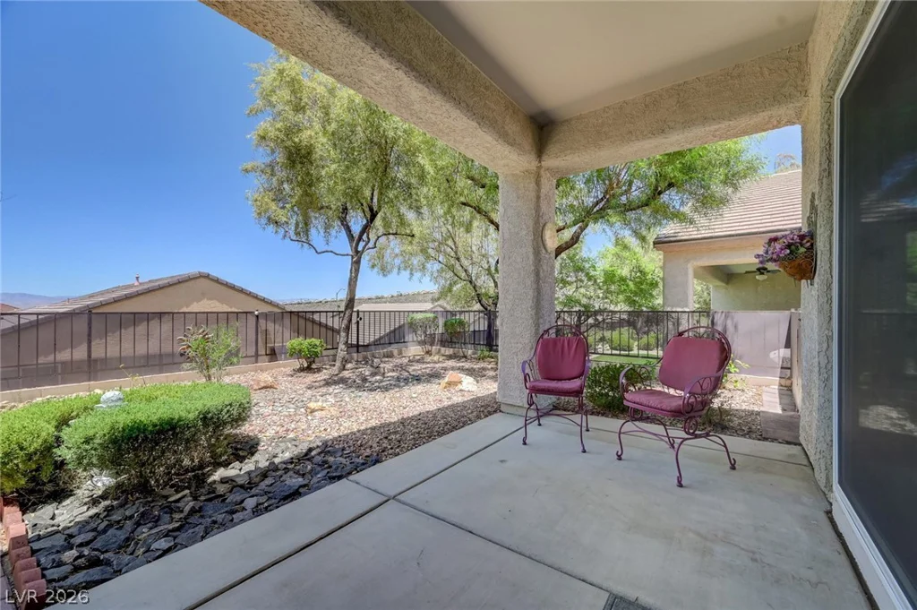 2521 Crater Rock, Henderson, NV 89044