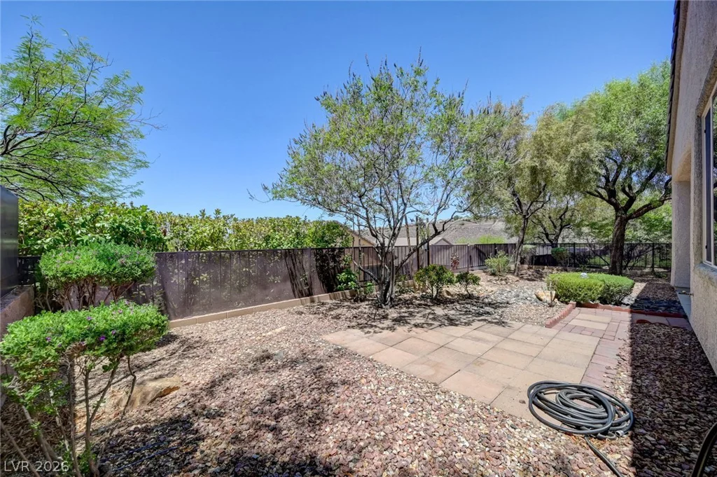 2521 Crater Rock, Henderson, NV 89044