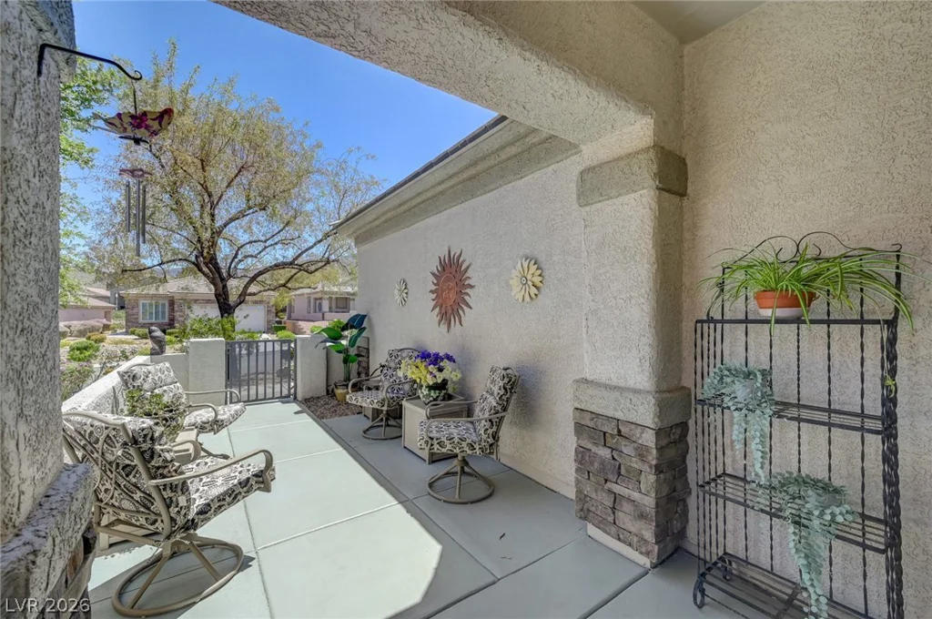 2521 Crater Rock, Henderson, NV 89044