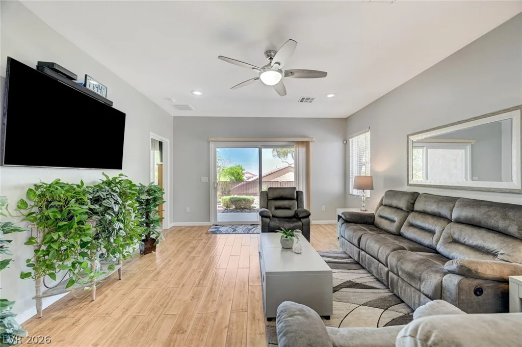 2521 Crater Rock, Henderson, NV 89044