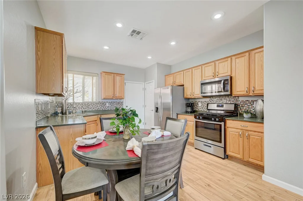 2521 Crater Rock, Henderson, NV 89044