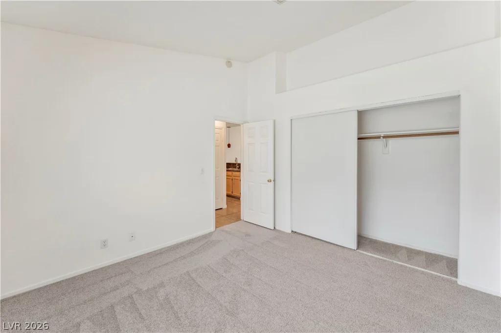 3636 Angela Robin, Las Vegas, NV 89129