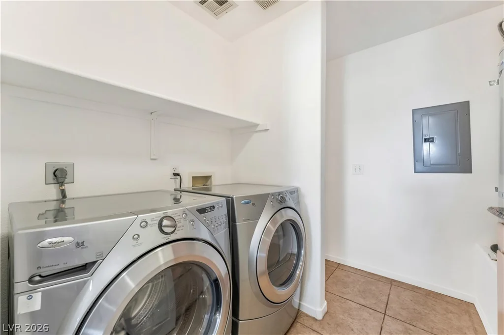 3636 Angela Robin, Las Vegas, NV 89129