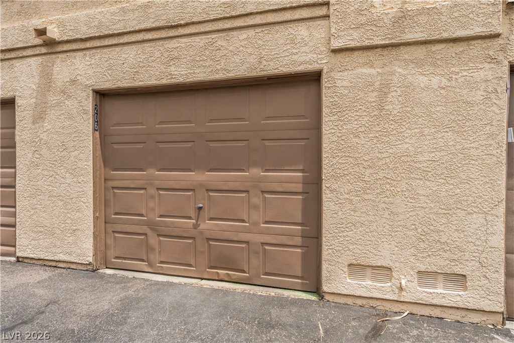 3636 Angela Robin, Las Vegas, NV 89129