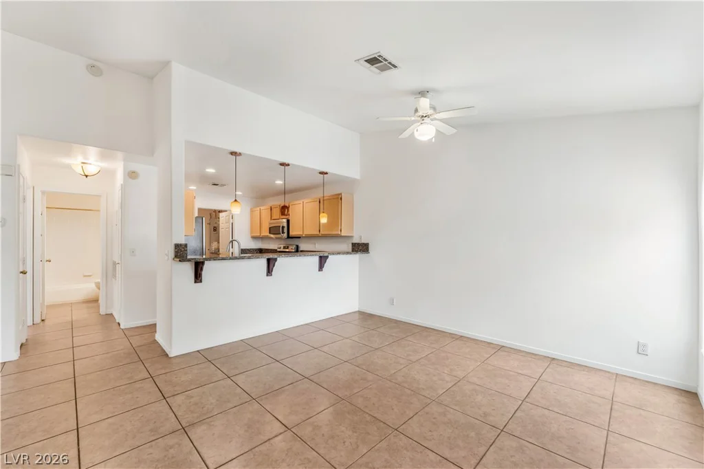 3636 Angela Robin, Las Vegas, NV 89129