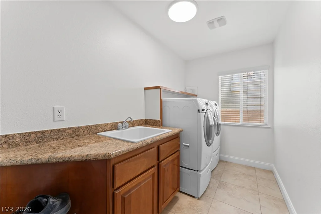 10986 Inverlochy, Las Vegas, NV 89141