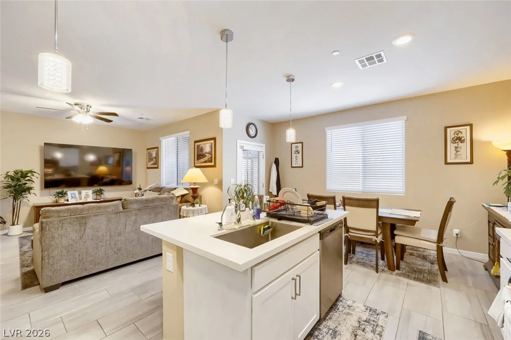 235 Oliver Peak, Henderson, NV 89015