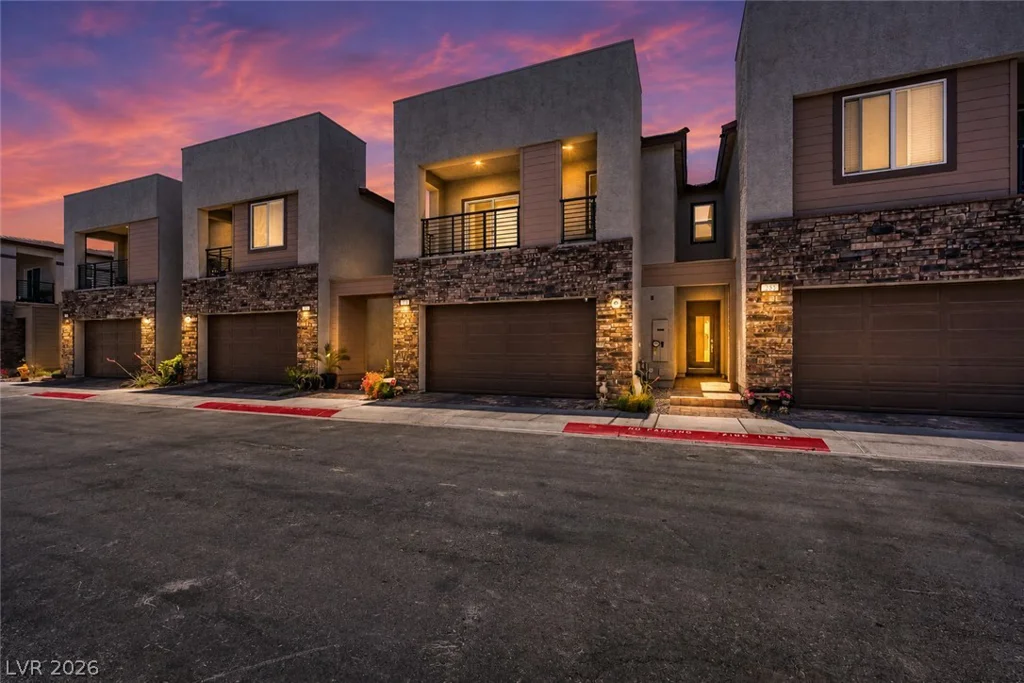 235 Oliver Peak, Henderson, NV 89015