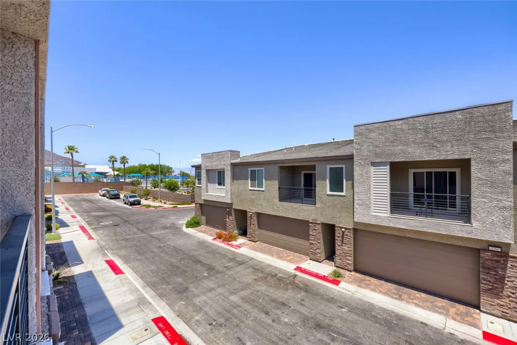 235 Oliver Peak, Henderson, NV 89015