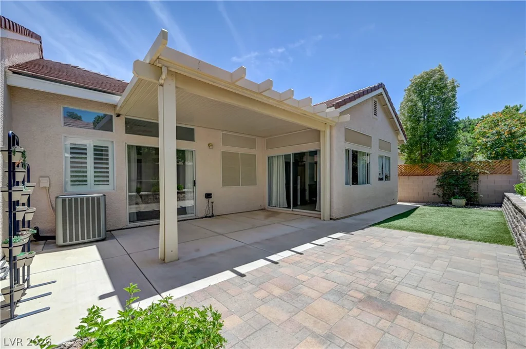 10304 Pacific Summerset, Las Vegas, NV 89144