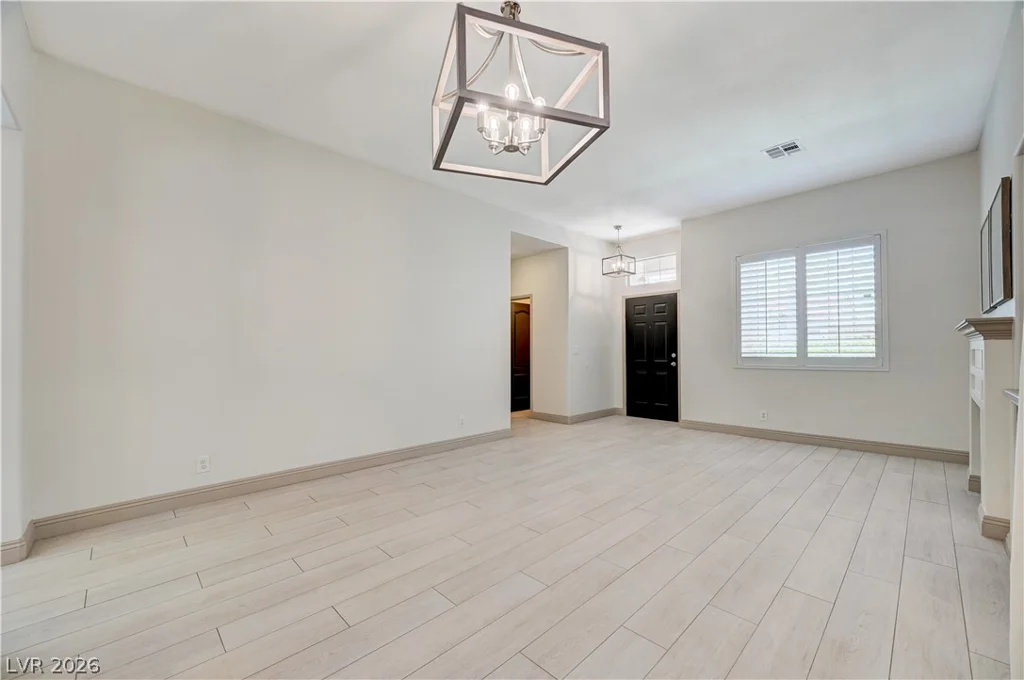10304 Pacific Summerset, Las Vegas, NV 89144