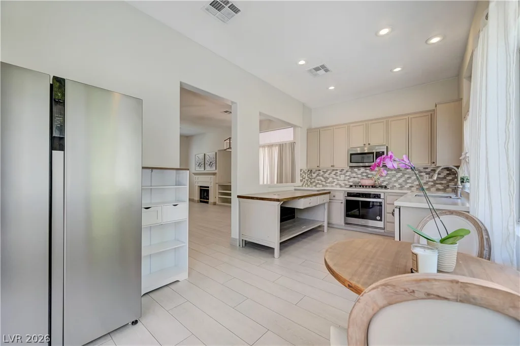 10304 Pacific Summerset, Las Vegas, NV 89144