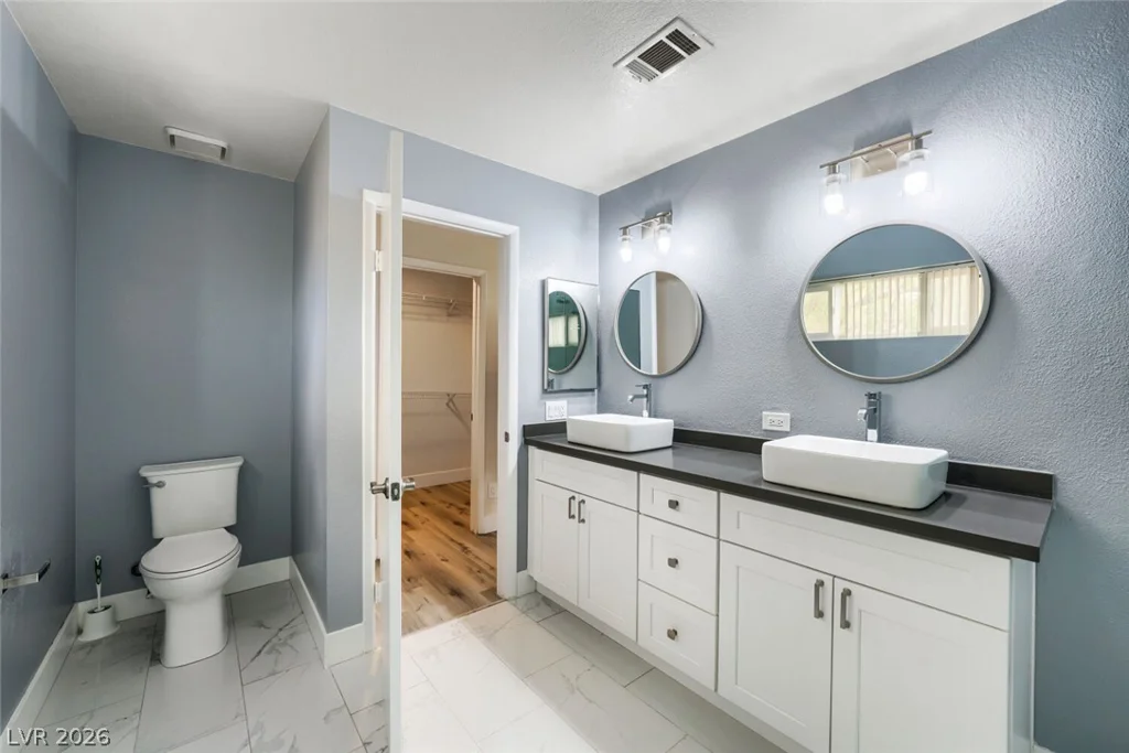 9669 Odda, Las Vegas, NV 89117
