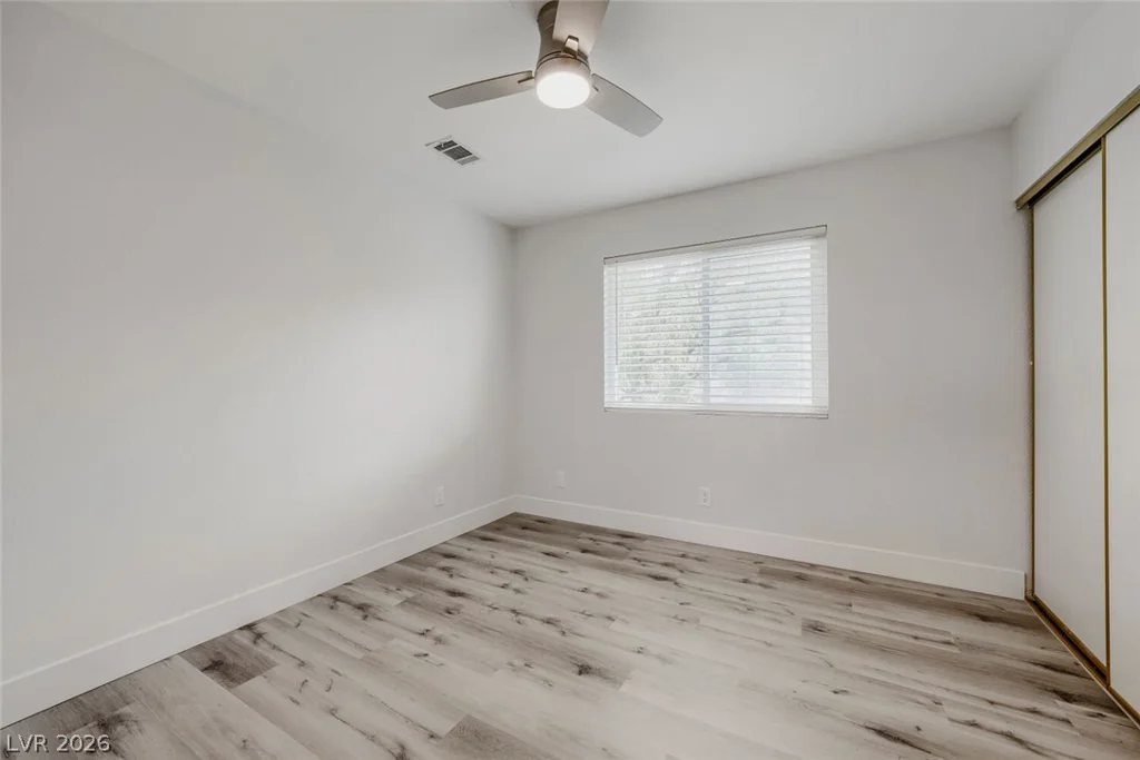 9669 Odda, Las Vegas, NV 89117