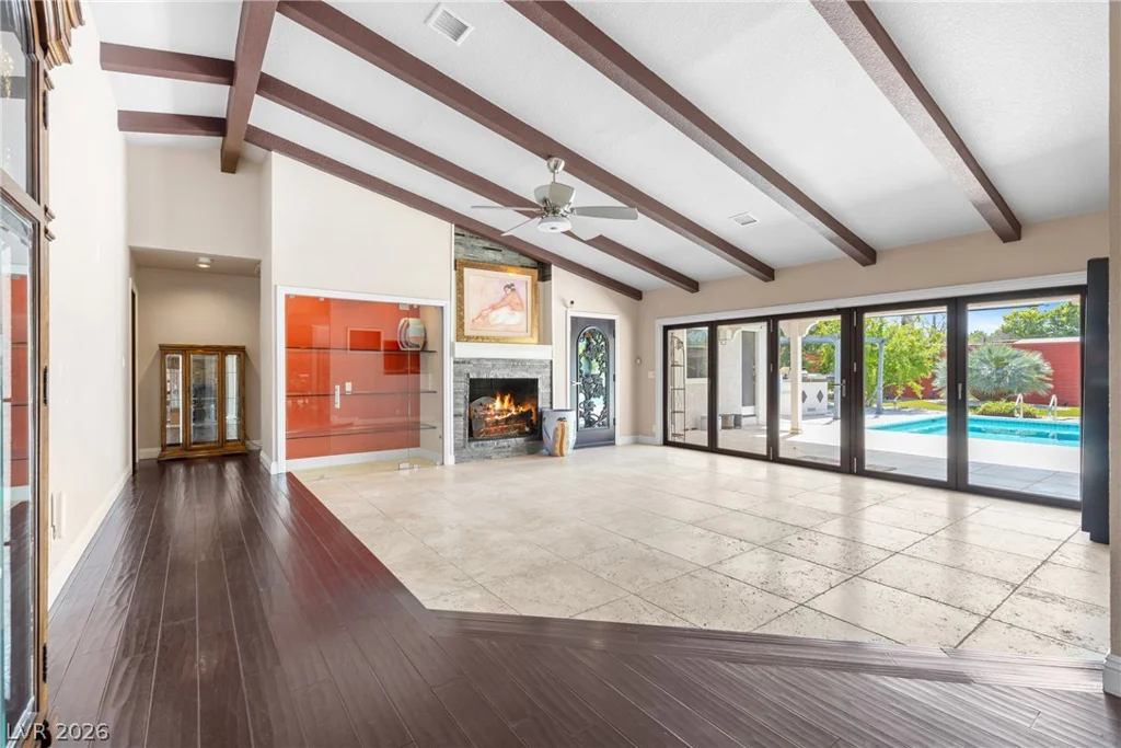 812 Trotter, Las Vegas, NV 89107