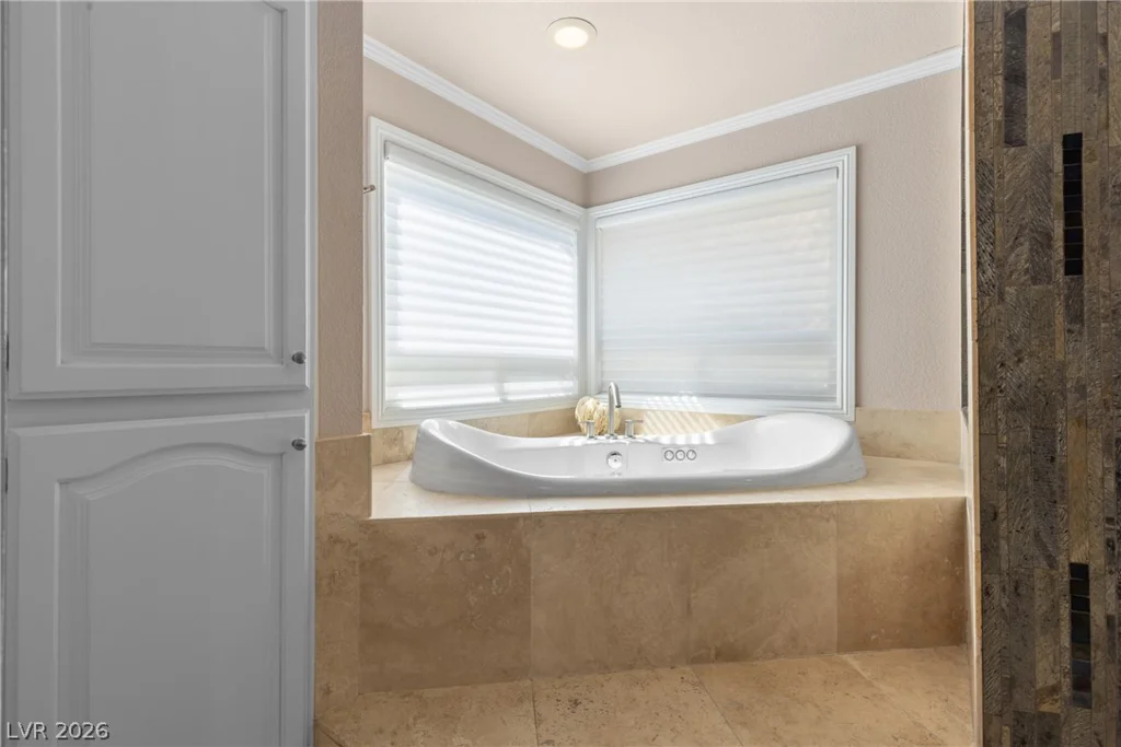 812 Trotter, Las Vegas, NV 89107