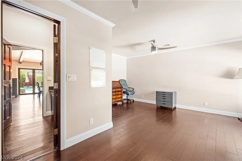 812 Trotter, Las Vegas, NV 89107
