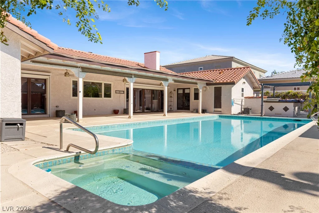 812 Trotter, Las Vegas, NV 89107