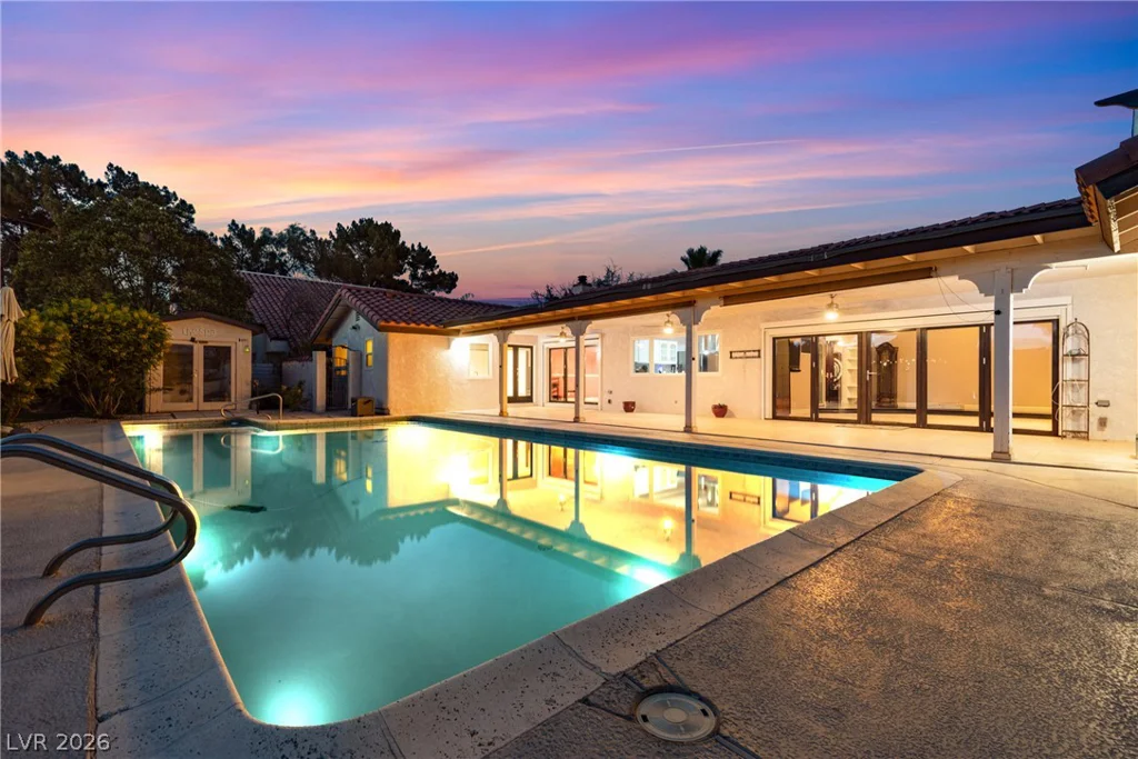 812 Trotter, Las Vegas, NV 89107