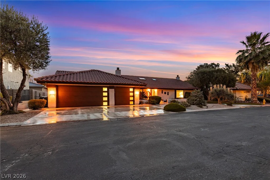 812 Trotter, Las Vegas, NV 89107